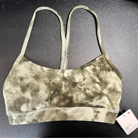 lululemon athletica Other - Lululemon Flow Y Bra Nulu